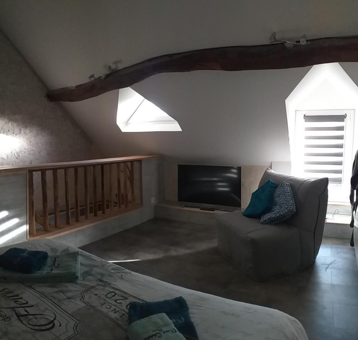 Bed & Breakfast La Berrycurienne Proche Du Zoo De Beauval Saint-aignan Avec Sdb, Wc Et Privatif Pour Chaque